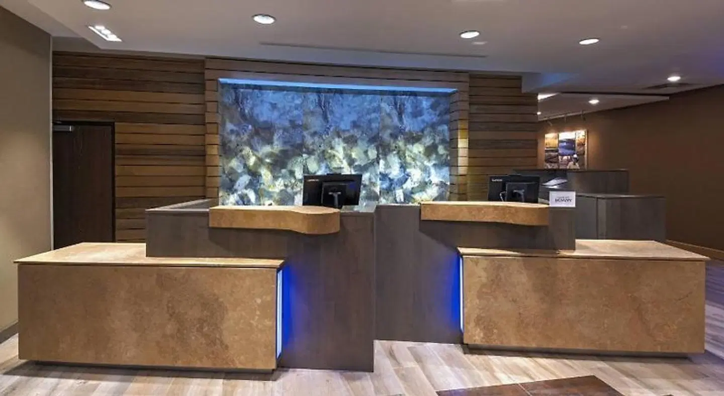 Fairfield by Marriott Inn & Suites Colorado Springs East/Ballpark LOUNGE_LOBBY