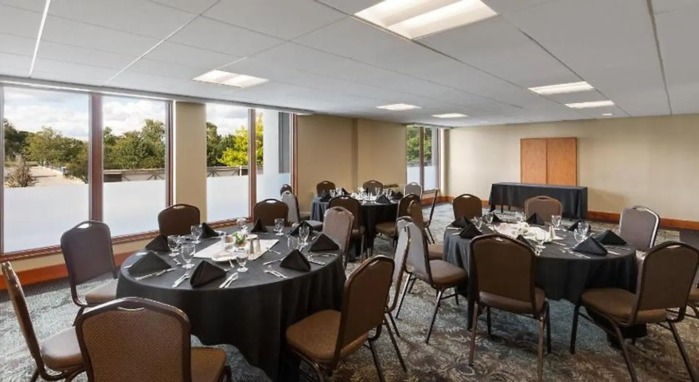 Holiday Inn Nashville-Vanderbilt (Dwtn) by IHG Konferenz