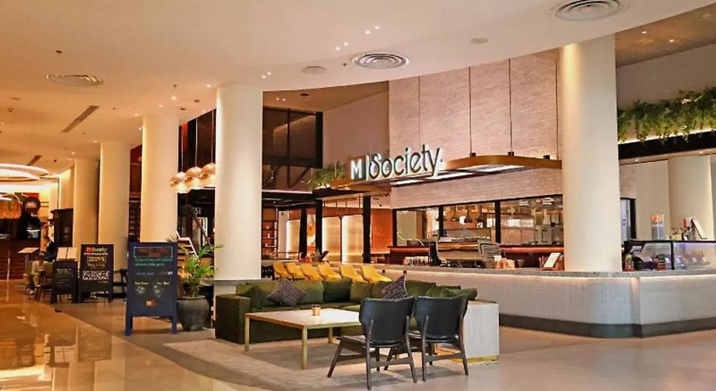 Millennium Airport Hotel Dubai Bar
