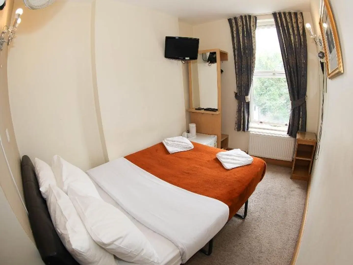 Holland Inn ROOM_EXAMPLE