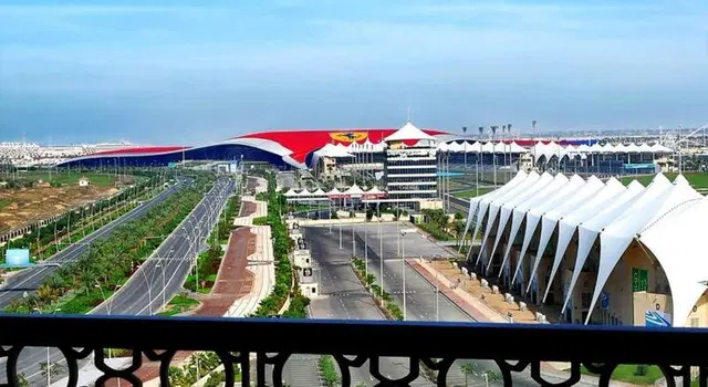 Yas Plaza Marina LOUNGE_LOBBY