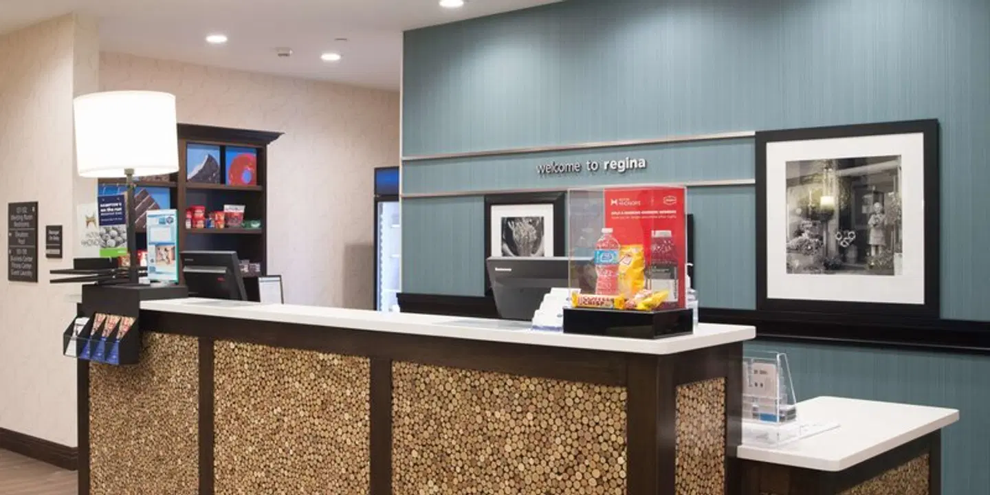 Hampton Inn & Suites by Hilton Regina East Gate LOUNGE_LOBBY