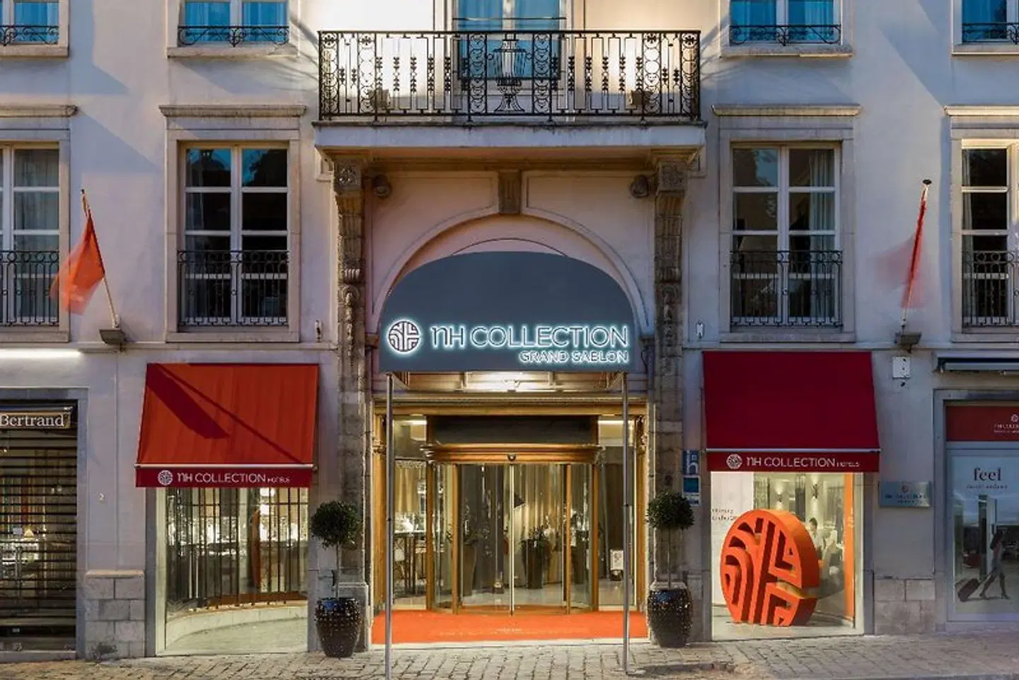 NH Collection Brussels Grand Sablon EXTERIOR