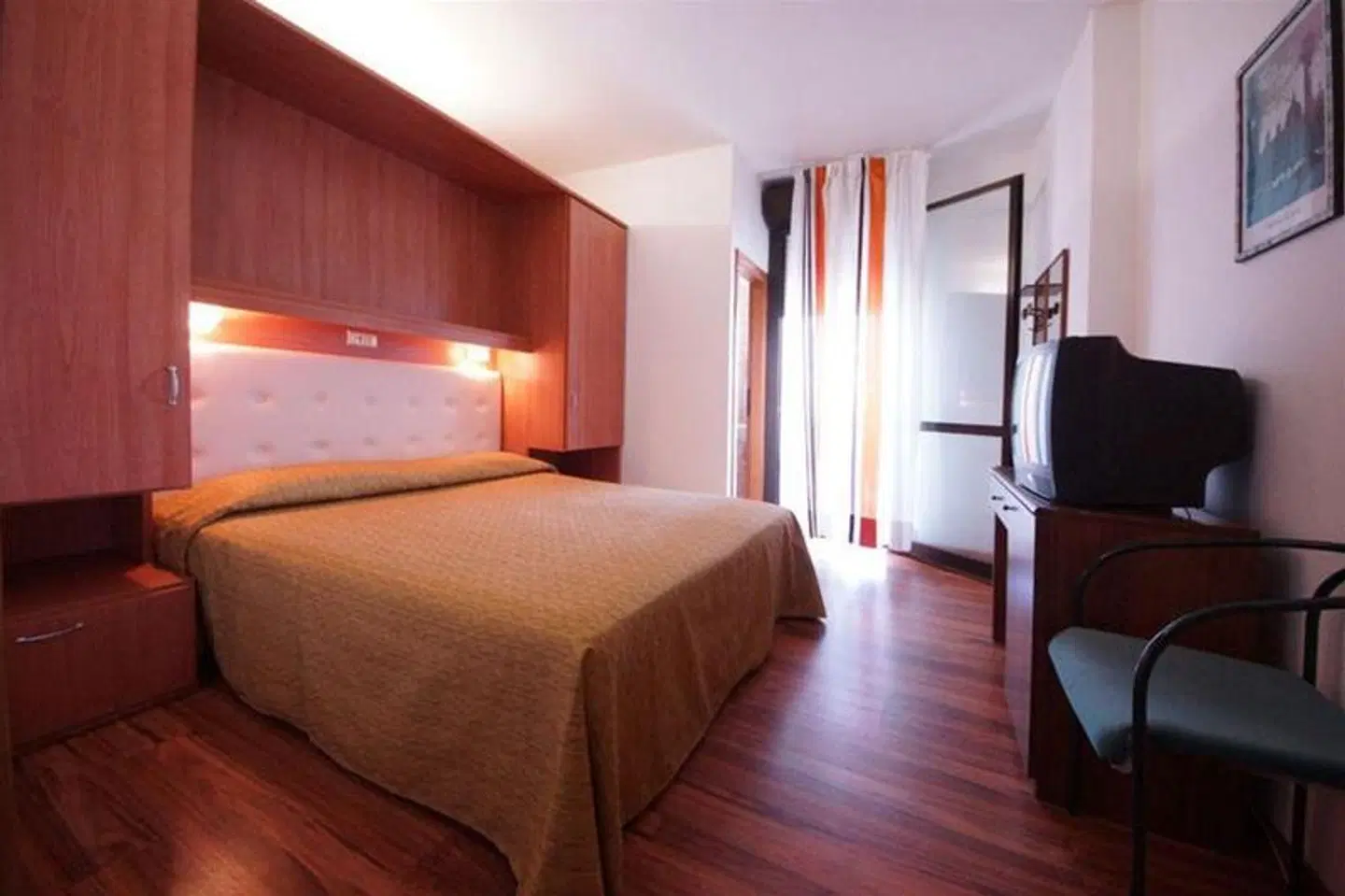 President ROOM_EXAMPLE