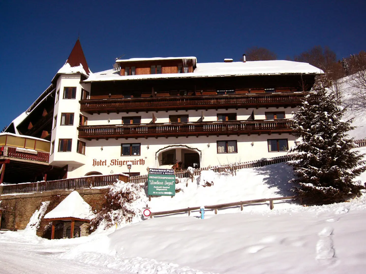 Hotel - Restaurant - Ferienanlage Stigenwirth EXTERIOR