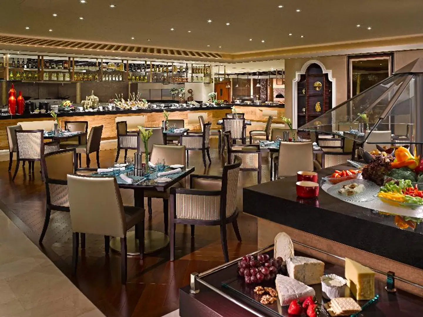 Dusit Thani Abu Dhabi Restaurant