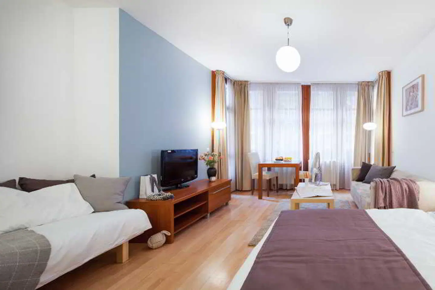 Lord Residence ROOM_EXAMPLE