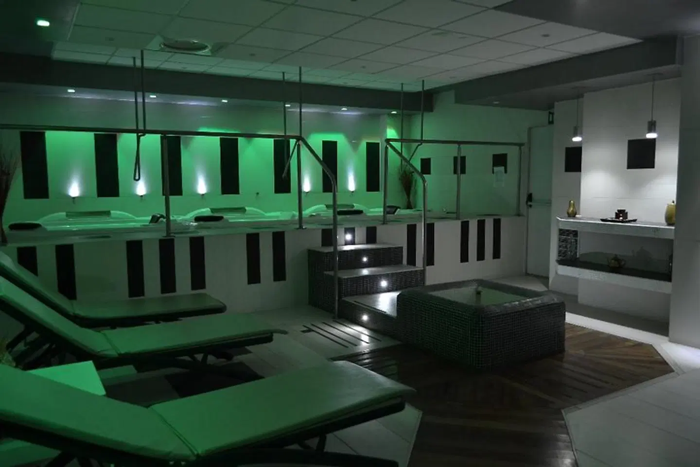 Marina Palace Hotel & Congress Hall SPORTS_AND_LEISURE