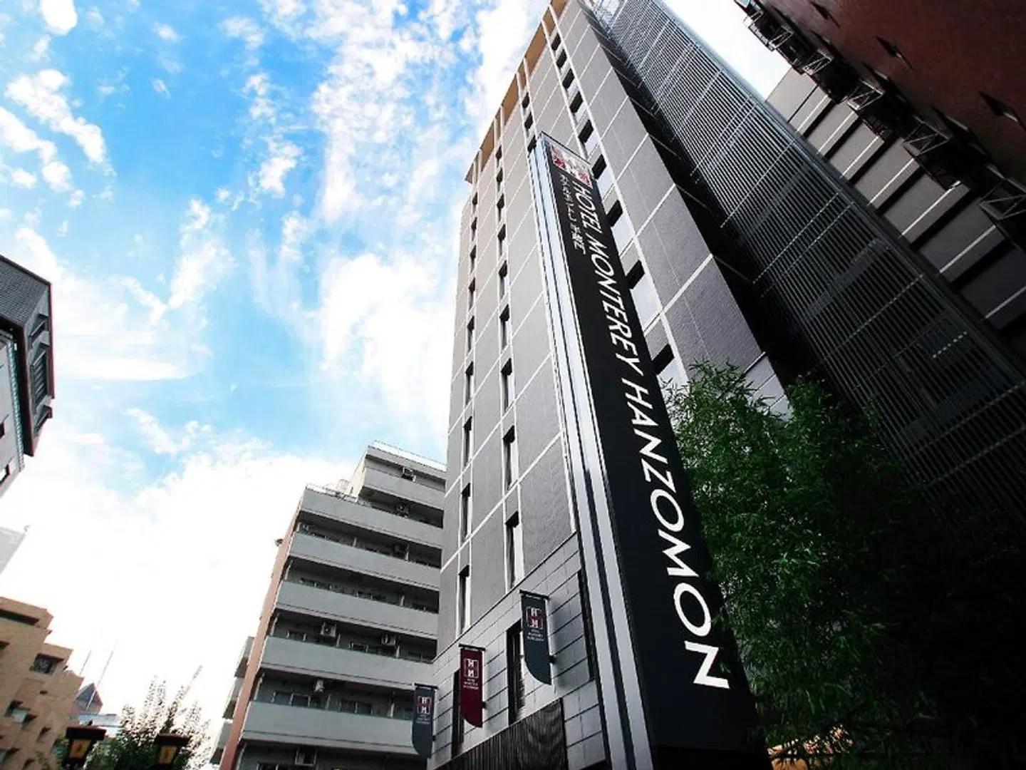 Monterey Hanzomon EXTERIOR