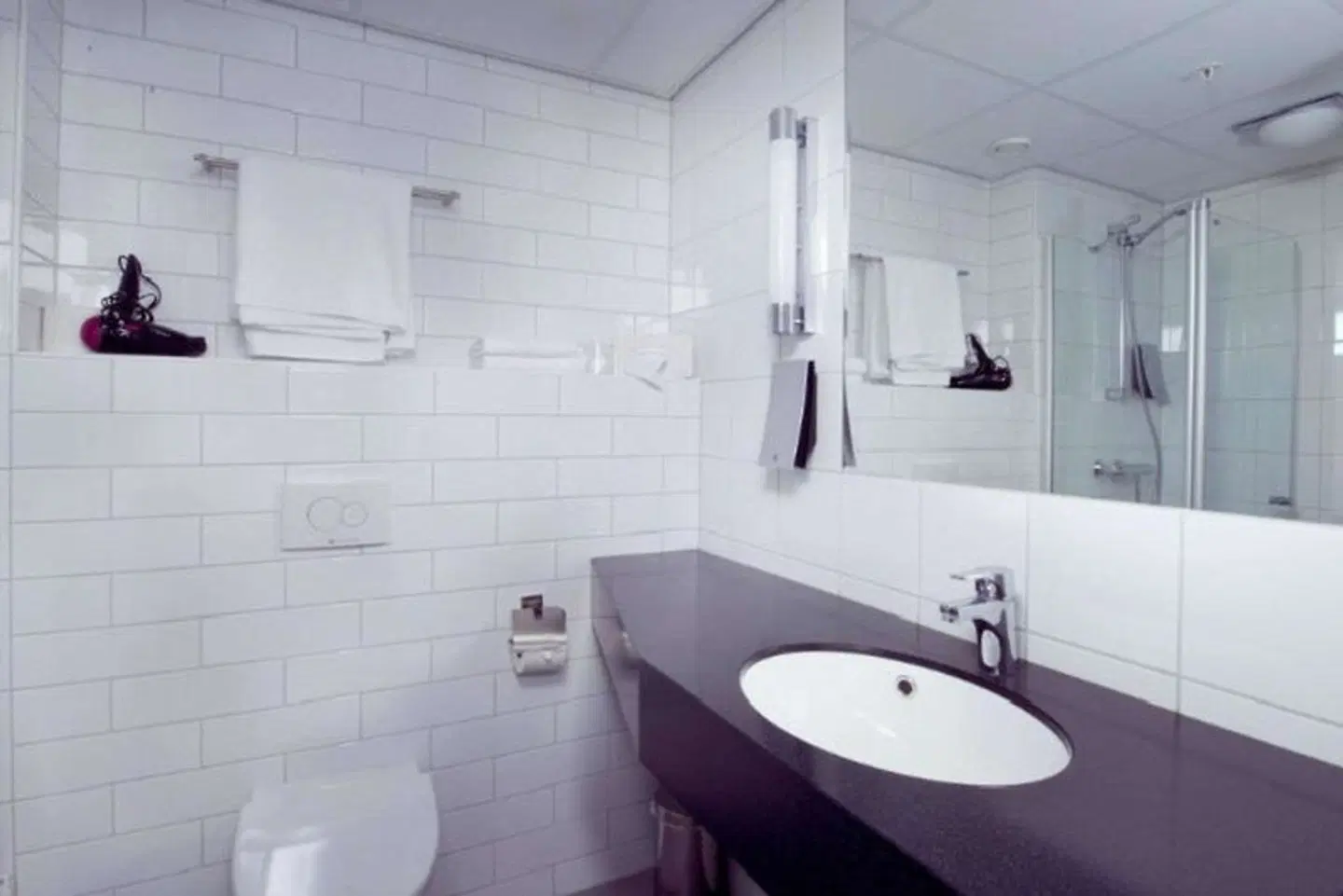 Home Hotel With Badezimmer