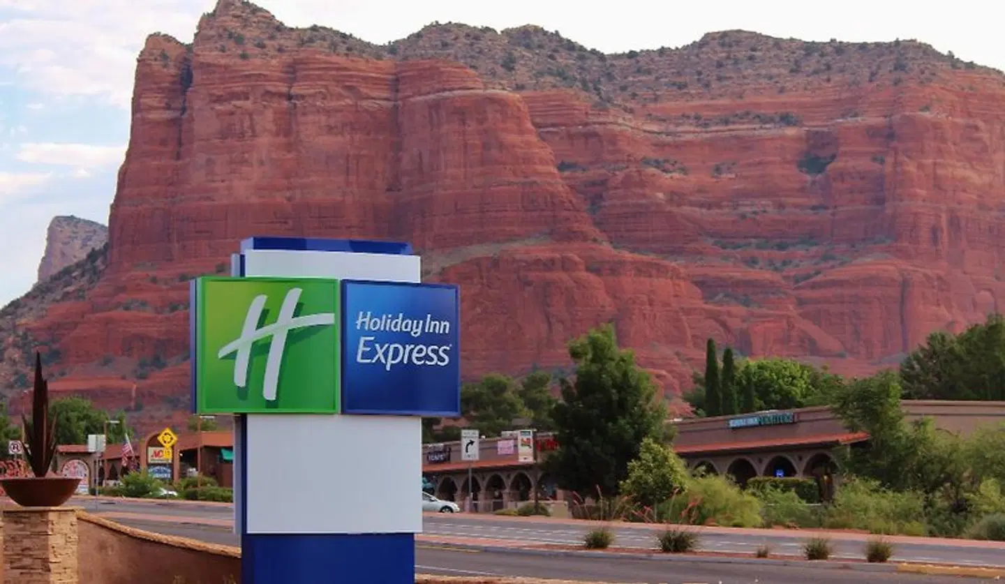 Holiday Inn Express Sedona - Oak Creek LANDSCAPE