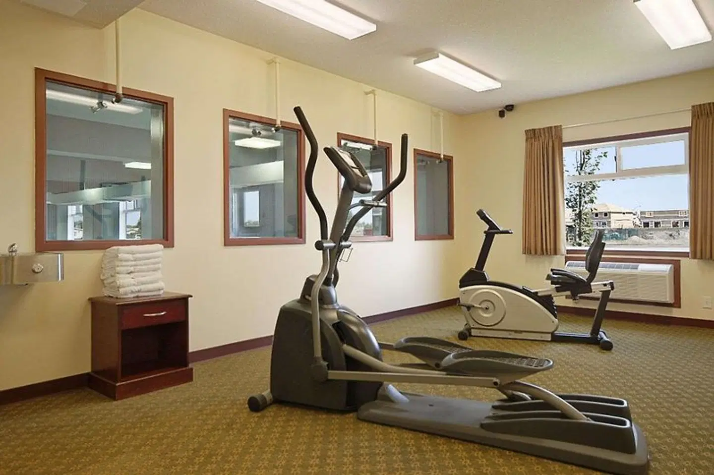 Super 8 by Wyndham Fort Saskatchewan SPORTS_AND_LEISURE
