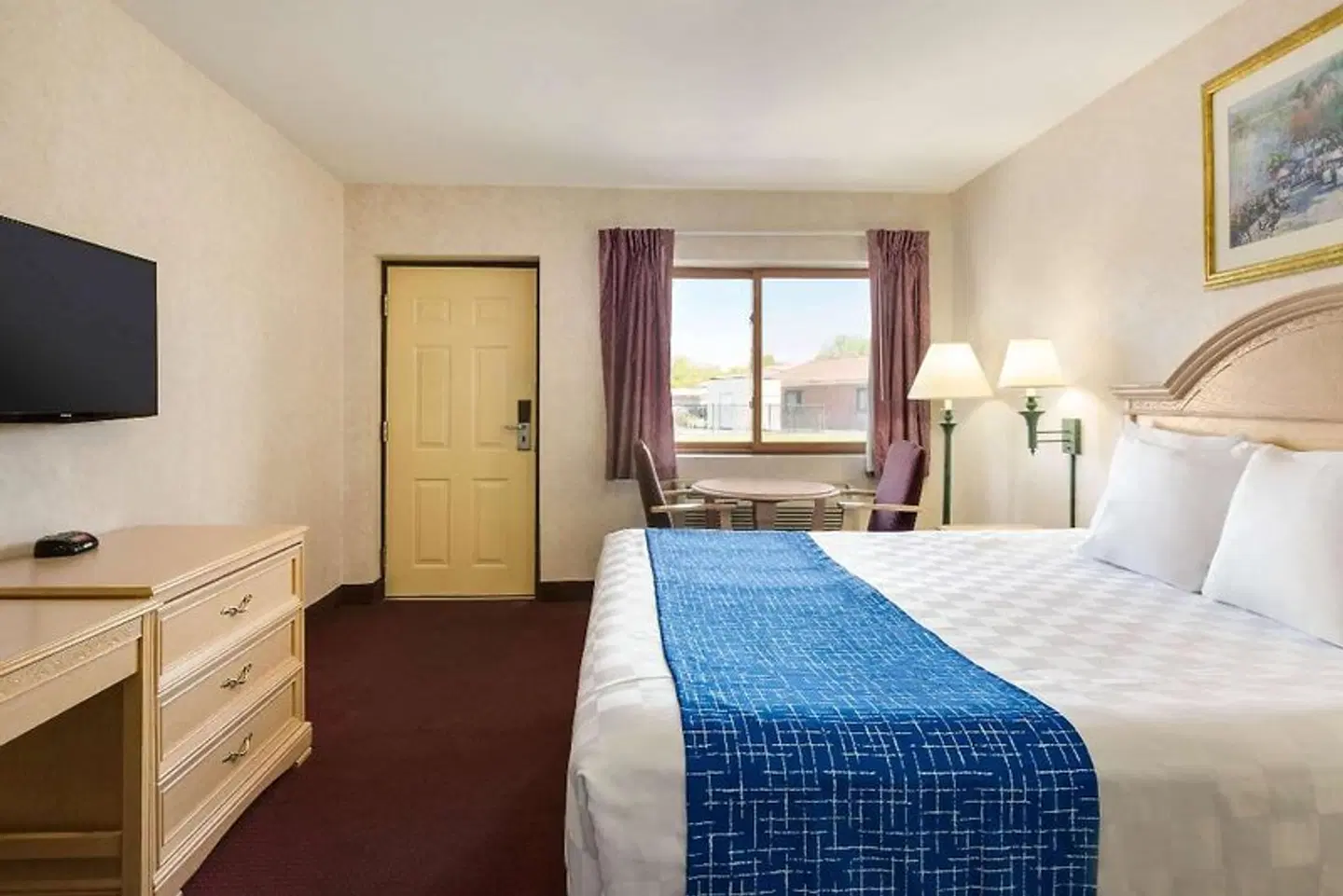 Travelodge by Wyndham Niagara Falls ROOM_EXAMPLE