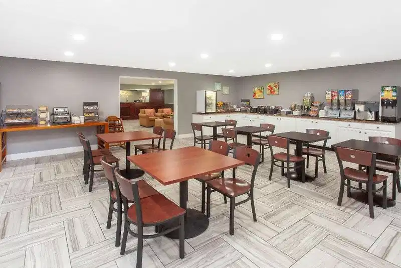 Baymont by Wyndham Grand Haven – Hotelfoto