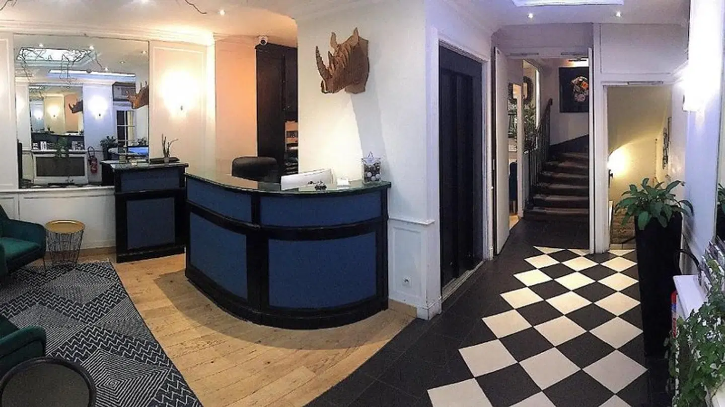Etoile Trocadero LOUNGE_LOBBY