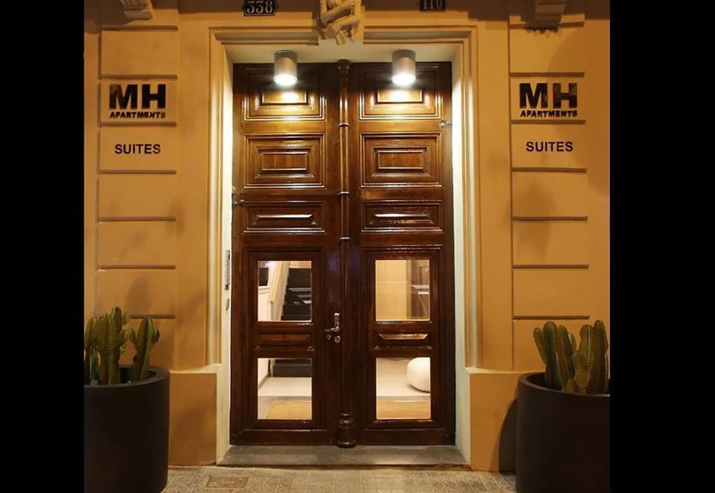 MH Apartments Suites LOUNGE_LOBBY