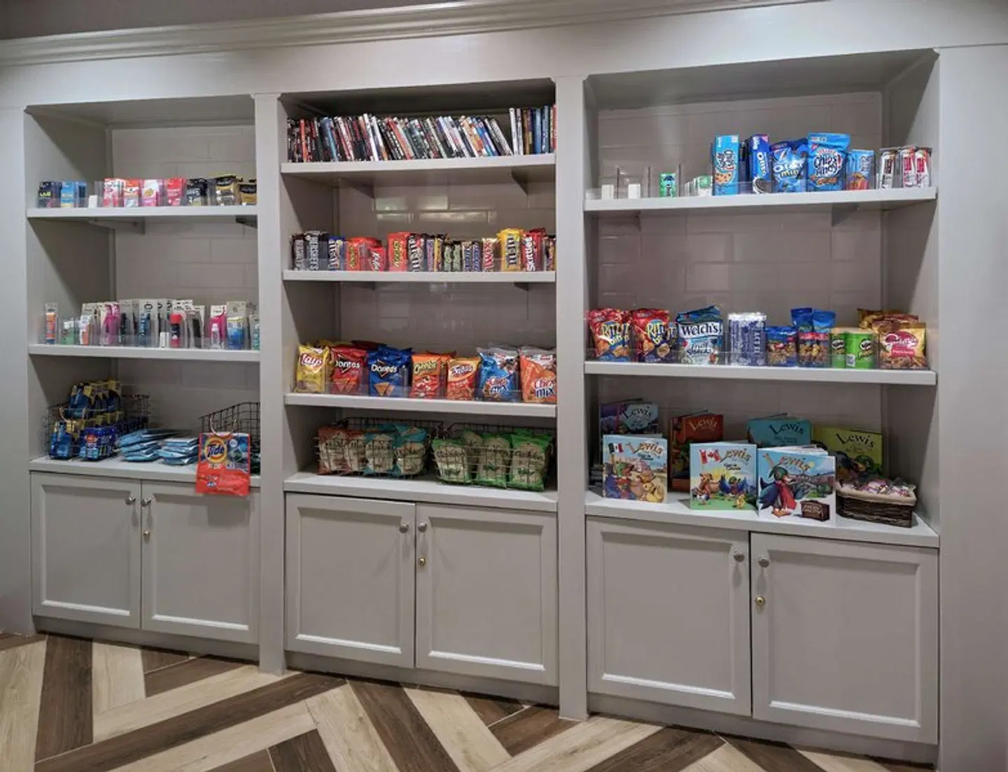 Homewood Suites by Hilton College Station Bar