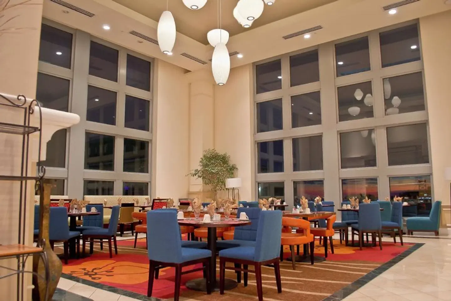 Hilton Garden Inn Philadelphia Center City Restaurant