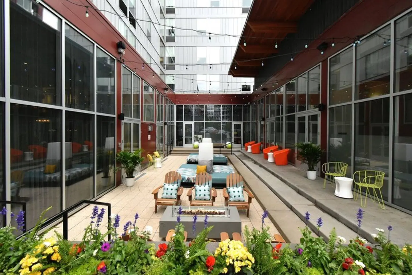 Aloft Minneapolis LOUNGE_LOBBY