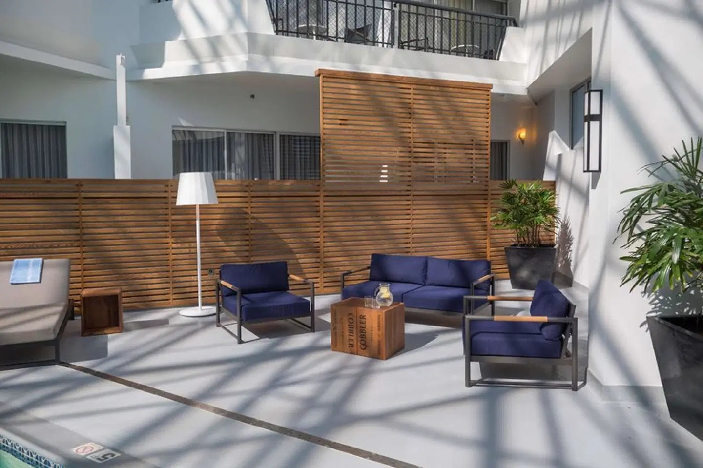 Hilton Woburn LOUNGE_LOBBY
