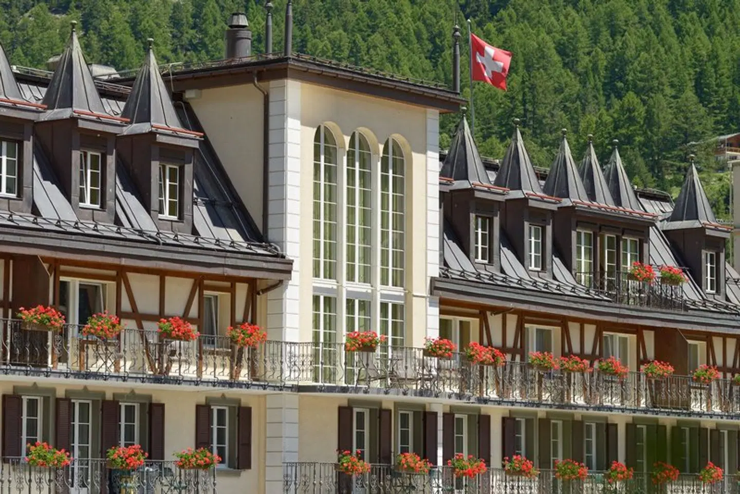 Mont Cervin Palace EXTERIOR