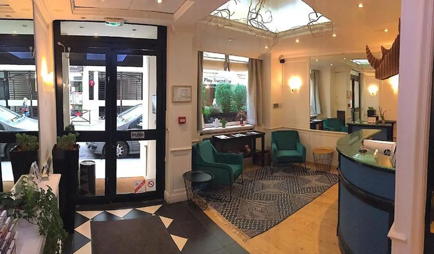 Etoile Trocadero LOUNGE_LOBBY