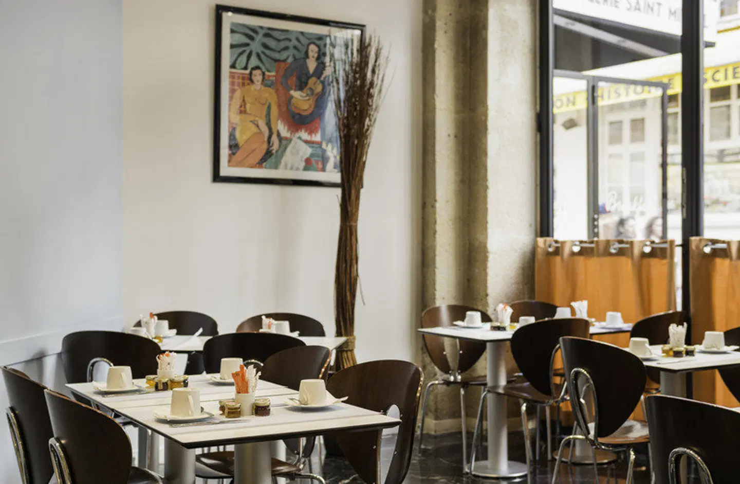 Albe Saint Michel Restaurant