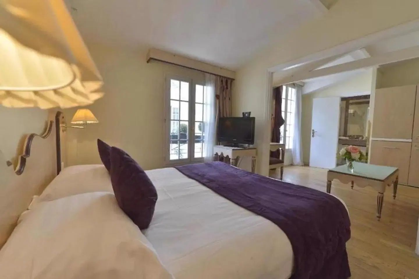 Hotel Suites Unic Renoir St Germain ROOM_EXAMPLE