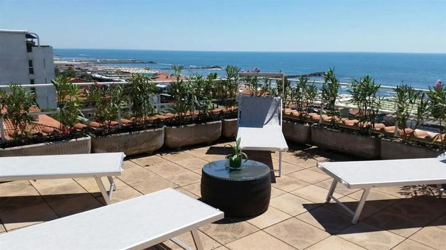Tirreno Terrasse