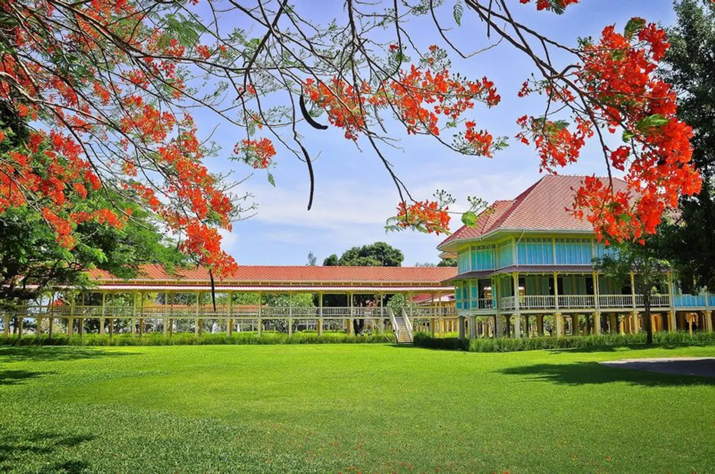 The Regent Cha Am Beach Resort Garten
