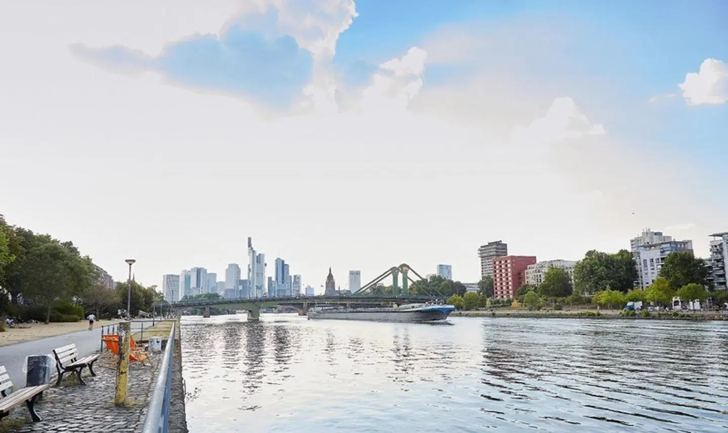 Living Hotel Frankfurt Strand