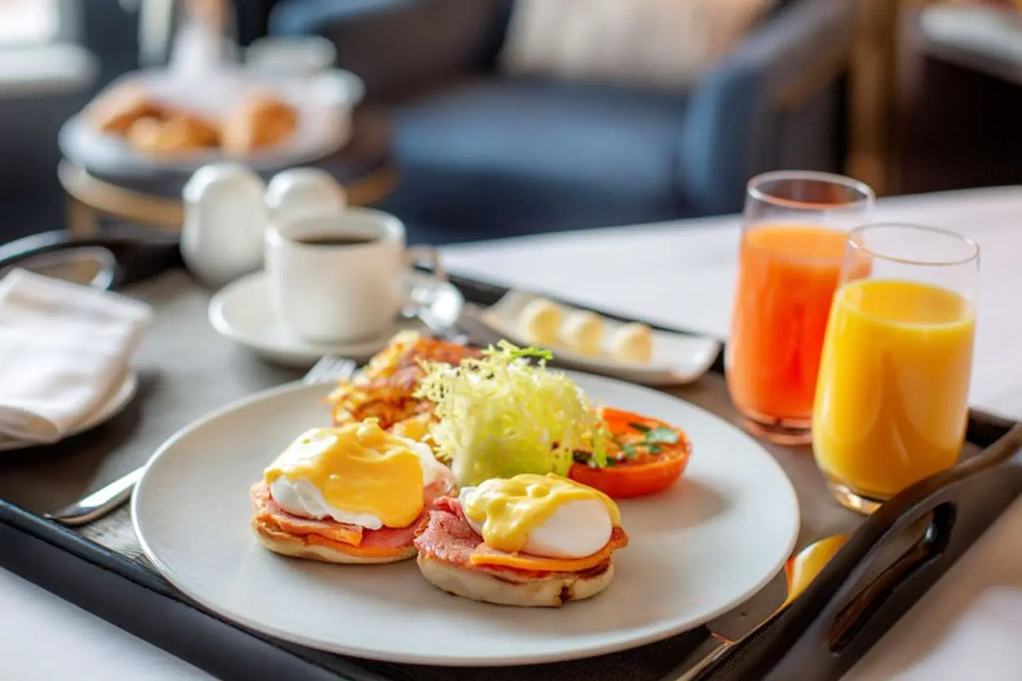 The Yorkville Royal Sonesta Hotel Restaurant