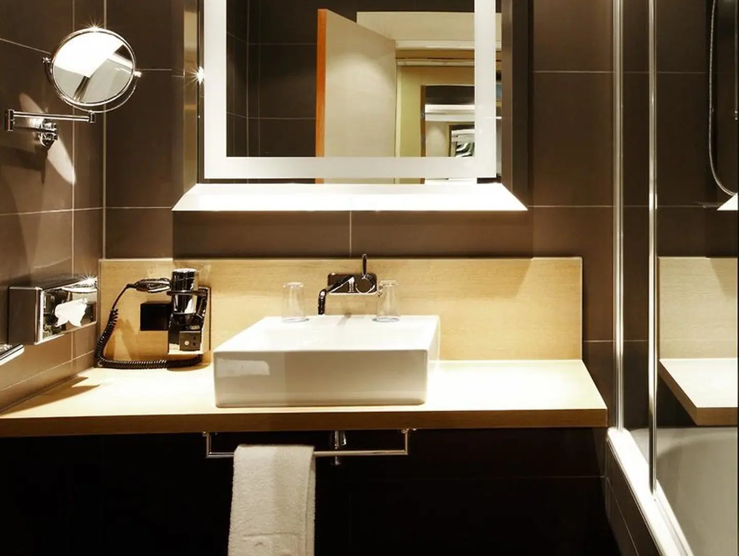 NH Groningen Badezimmer