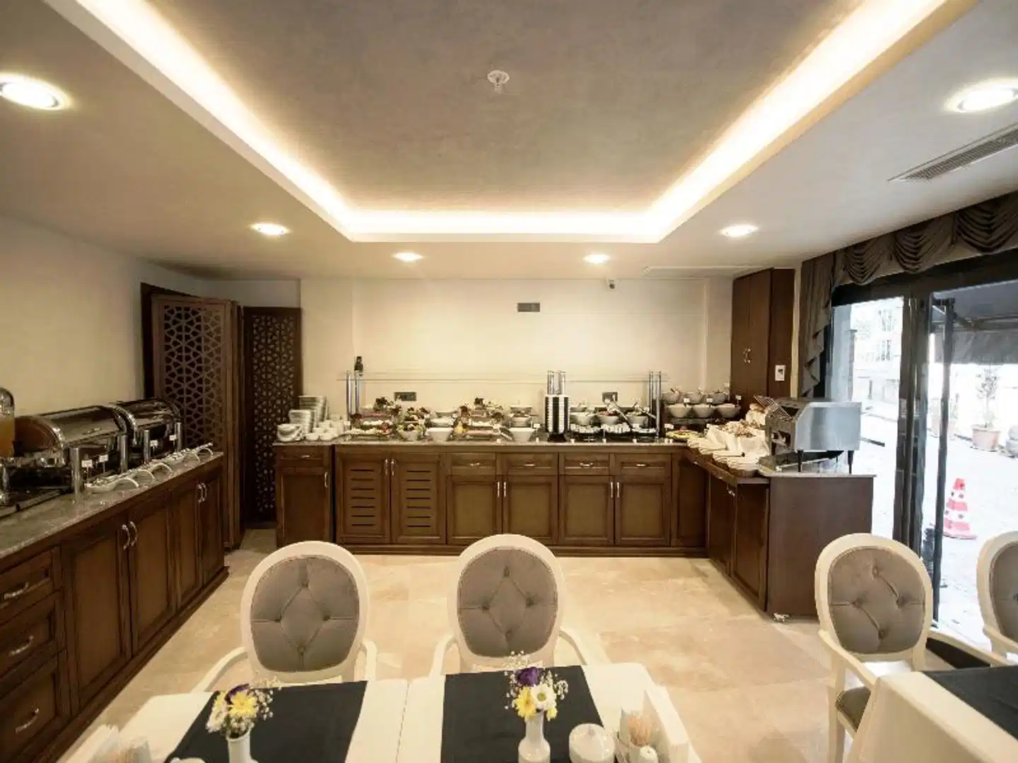 Antusa Palace Hotel & Spa Restaurant