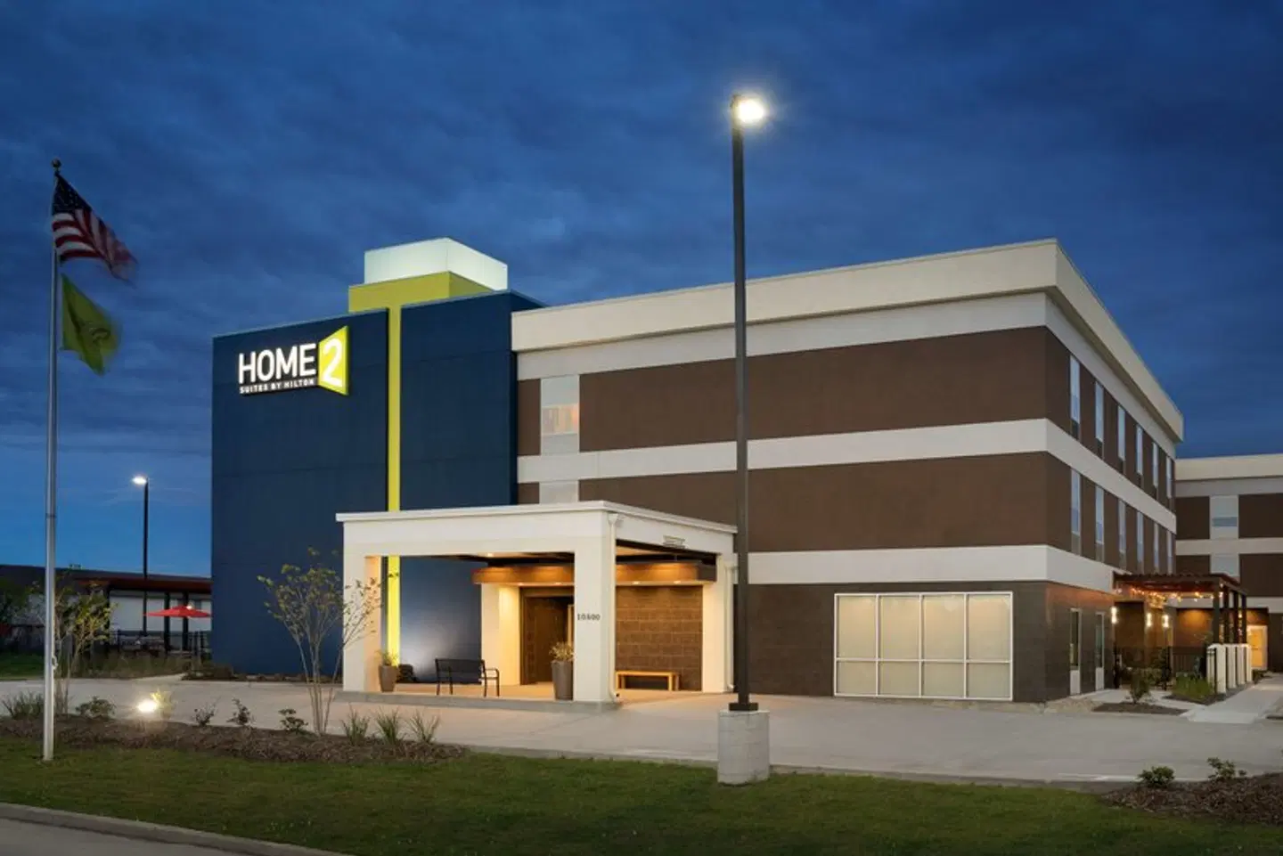 Home2 Suites by Hilton Baton Rouge EXTERIOR