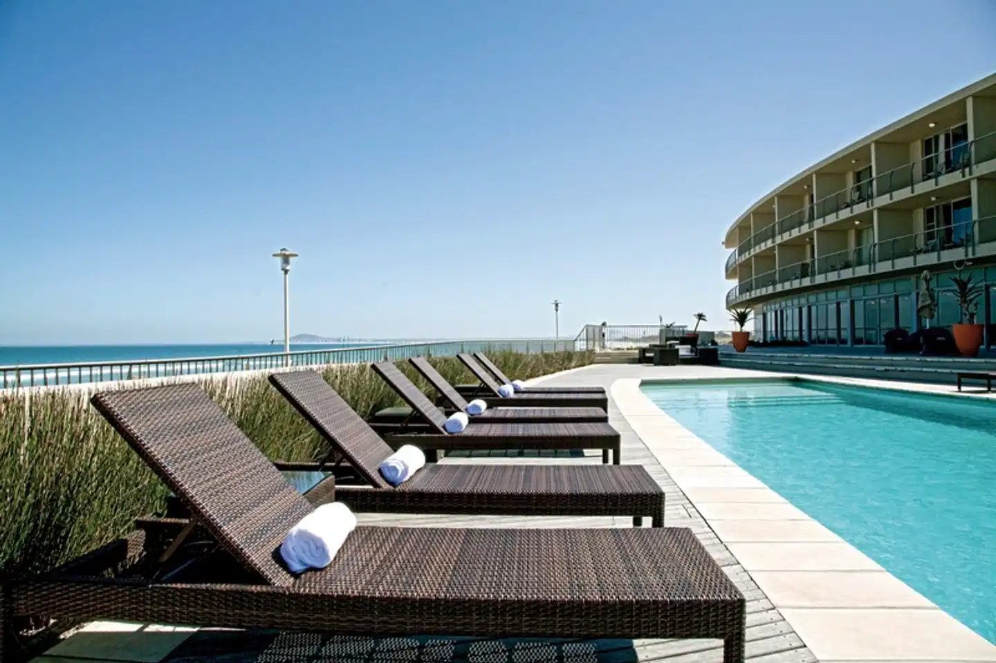 Lagoon Beach Hotel and Spa Pool