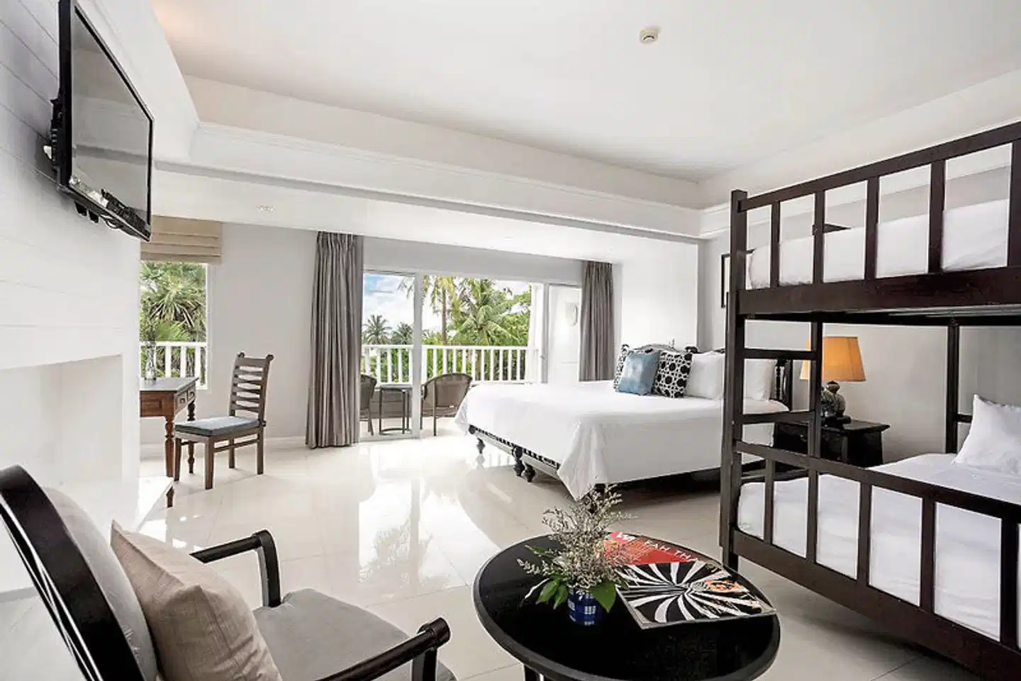 Thavorn Palm Beach Resort Wohnbeispiel