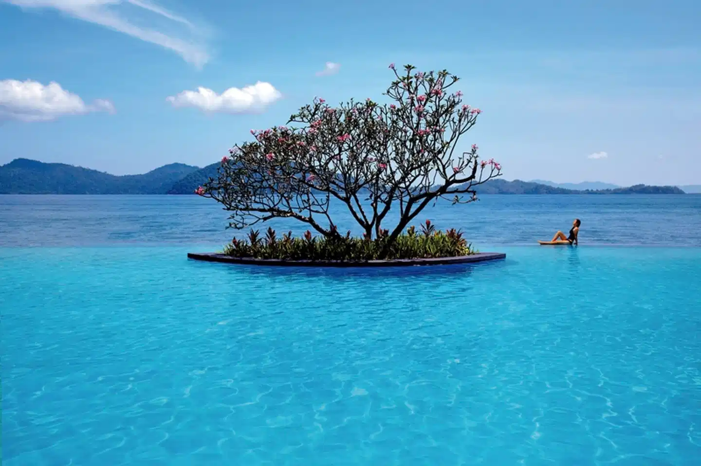 Shangri-La Tanjung Aru Pool