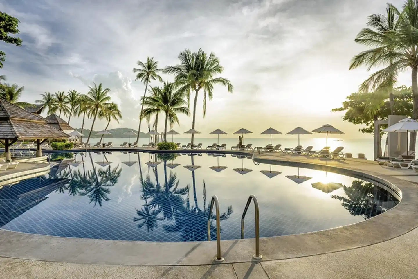 Nora Beach Resort & Spa Pool