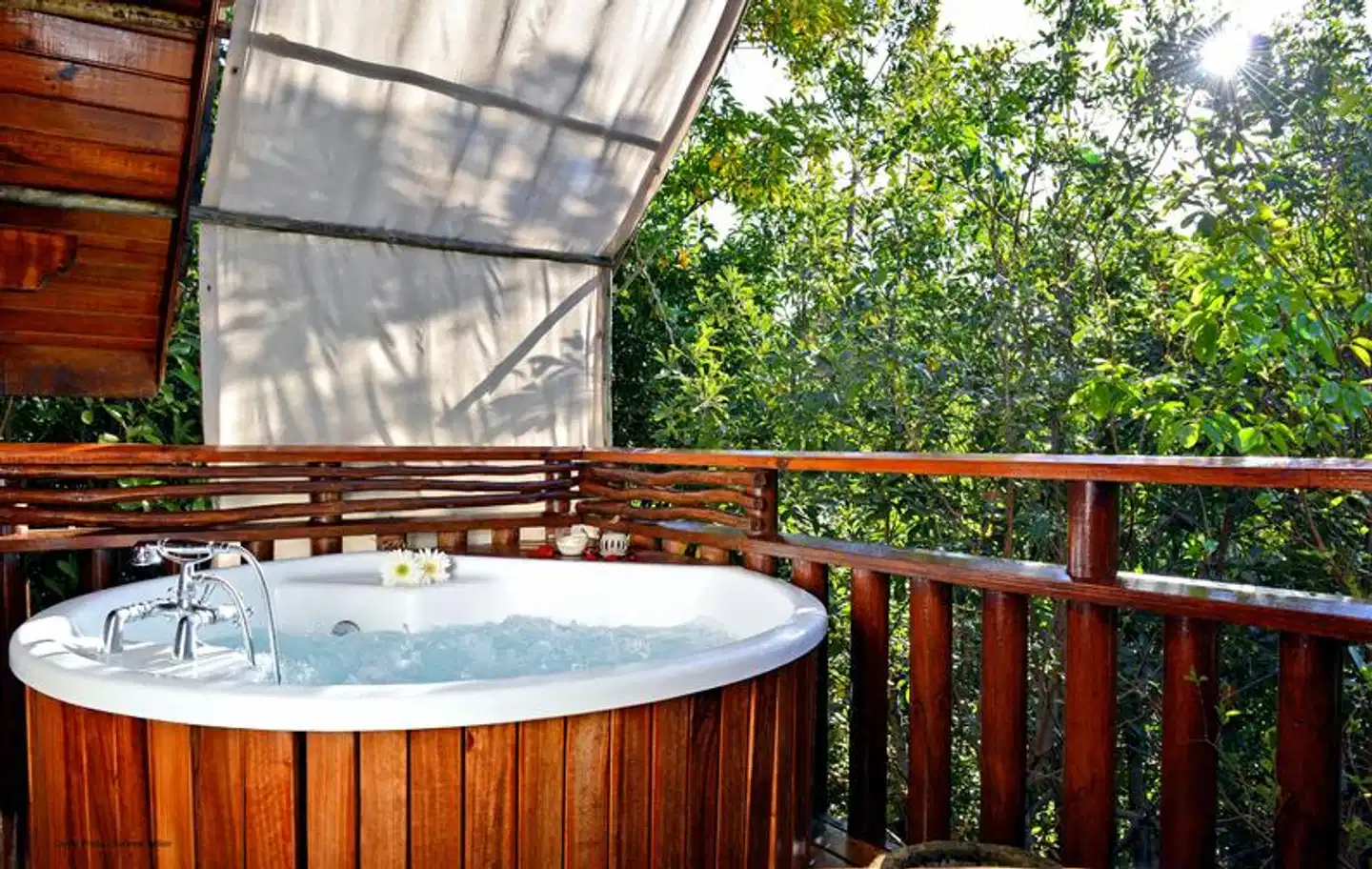 Lodge Roche Tamarin & Spa Badezimmer
