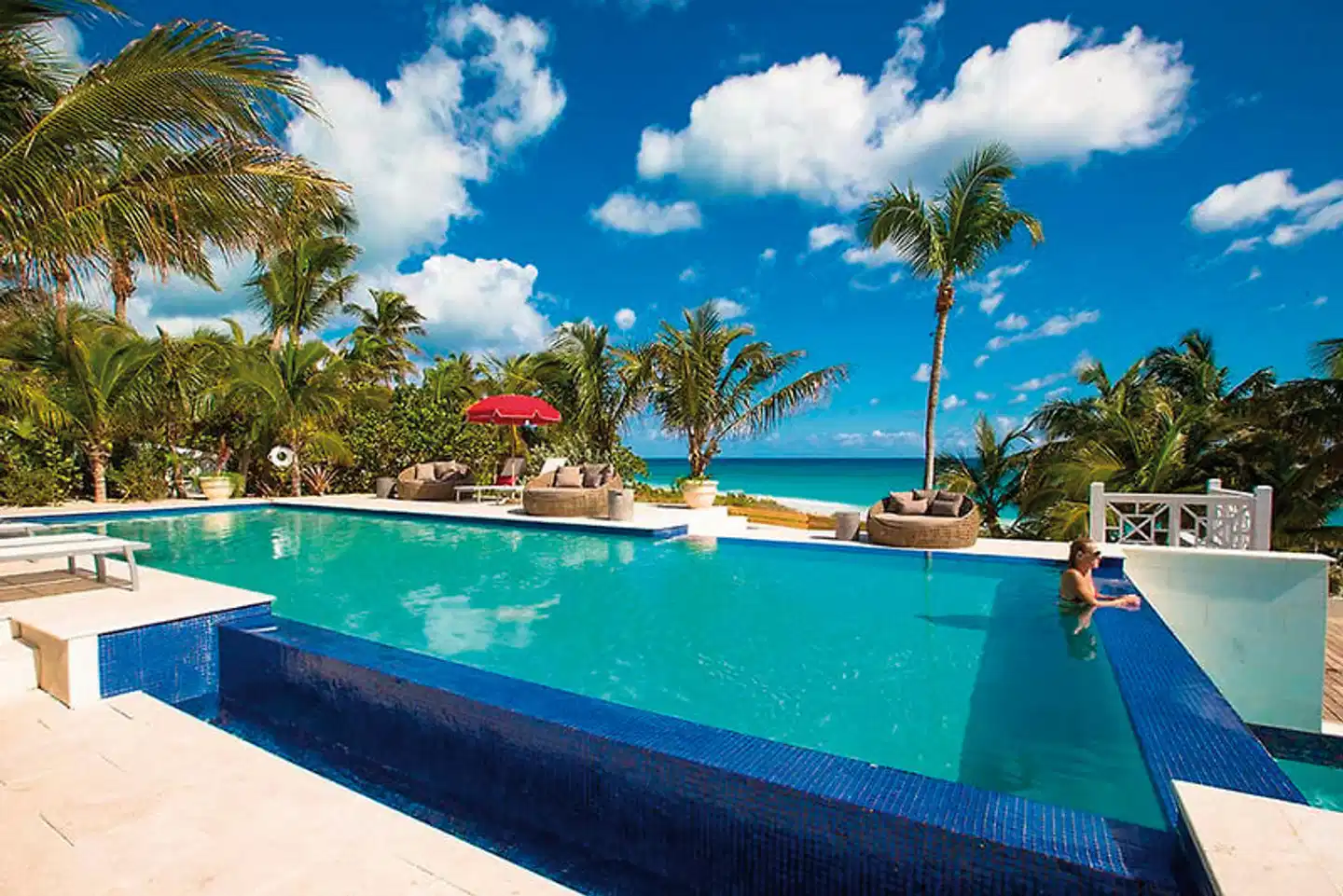 Coral Sands Pool
