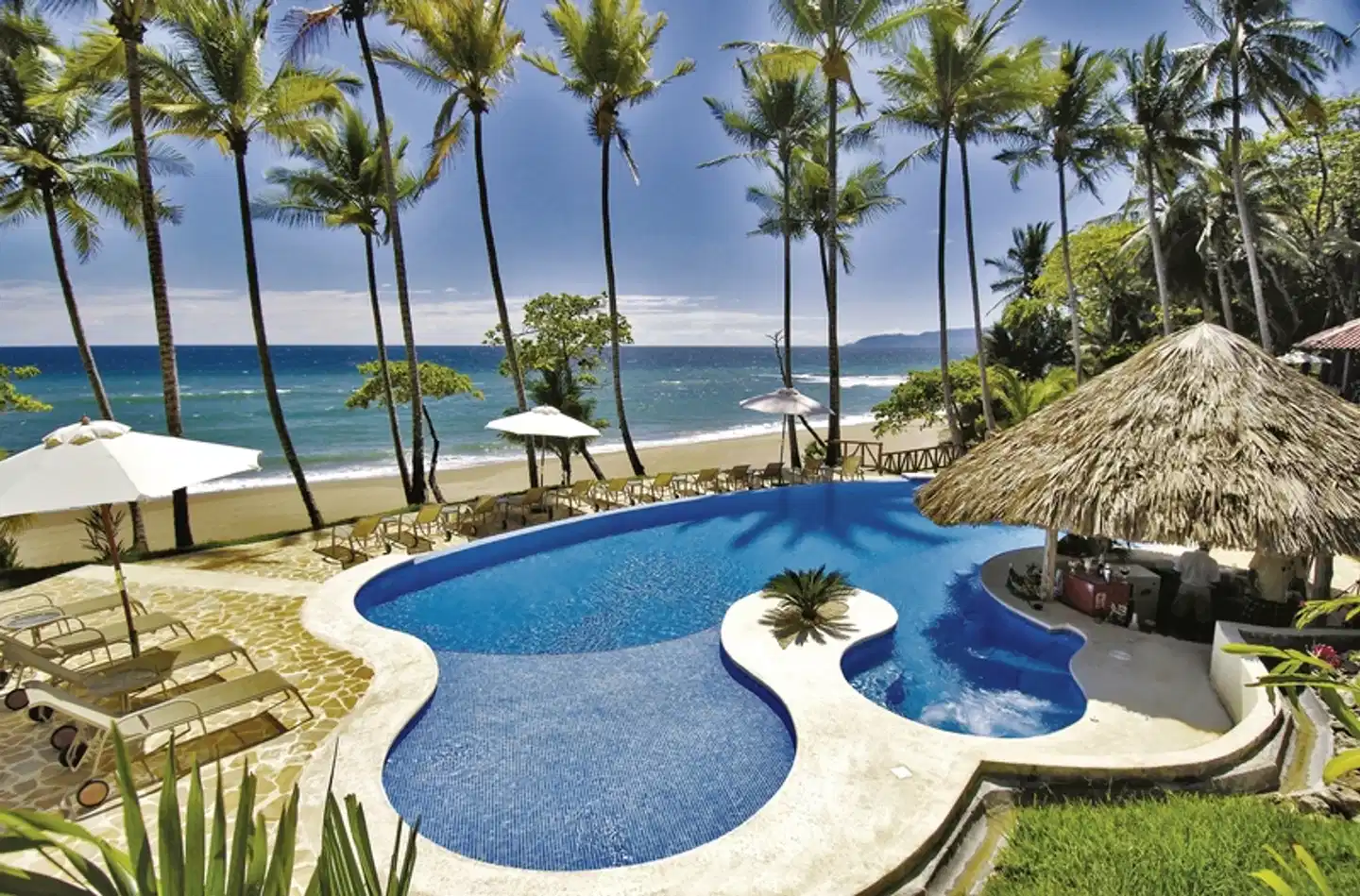 Tango Mar Beachfront Boutique Hotel & Villas Pool