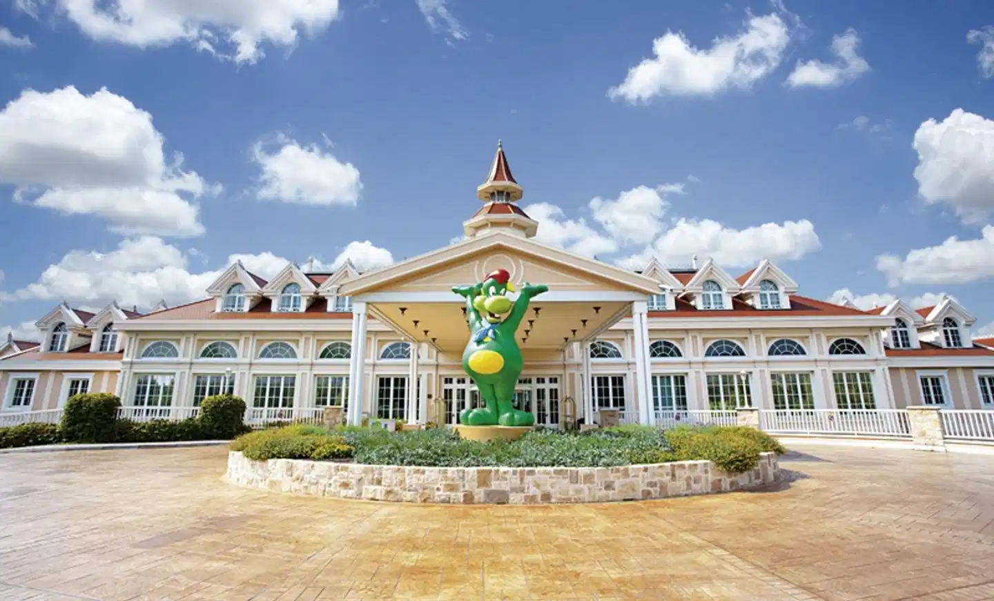 Gardaland Hotel Aussenansicht