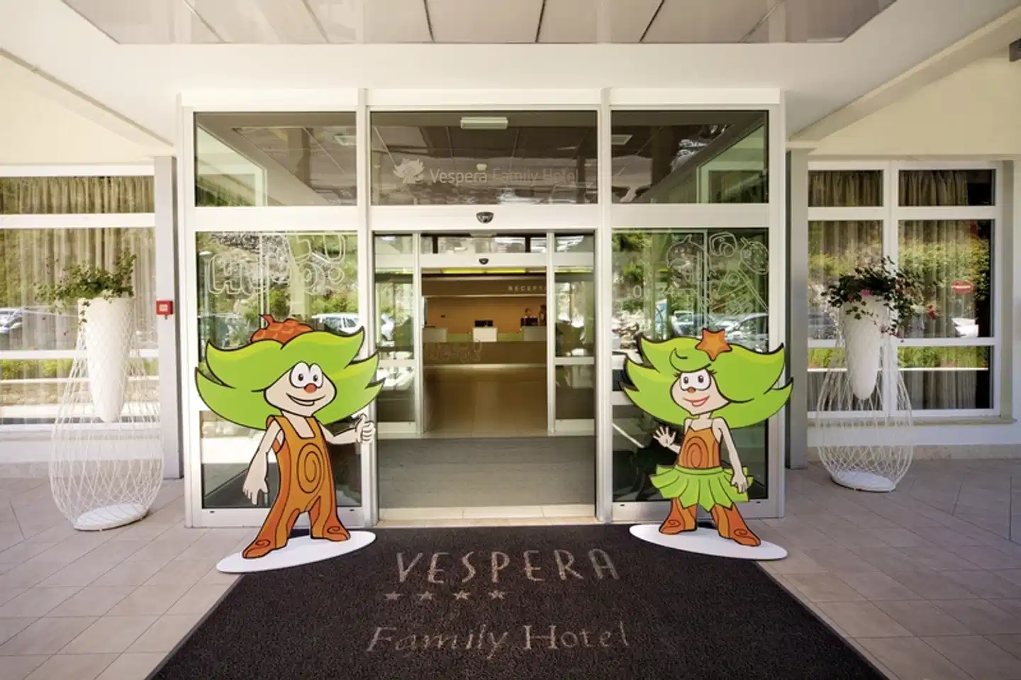 Family Hotel Vespera Lobby
