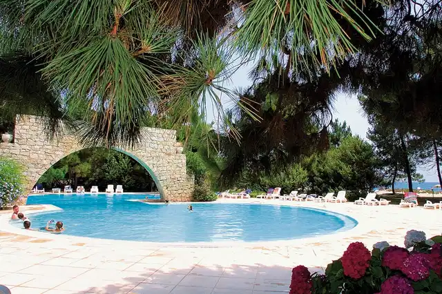 Residence Perla Di Mare Pool