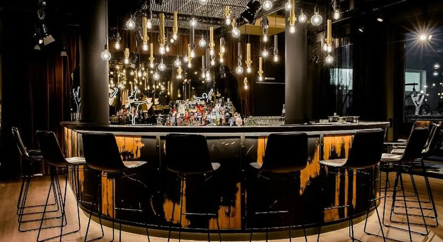 Motel One Stuttgart - Mitte Bar