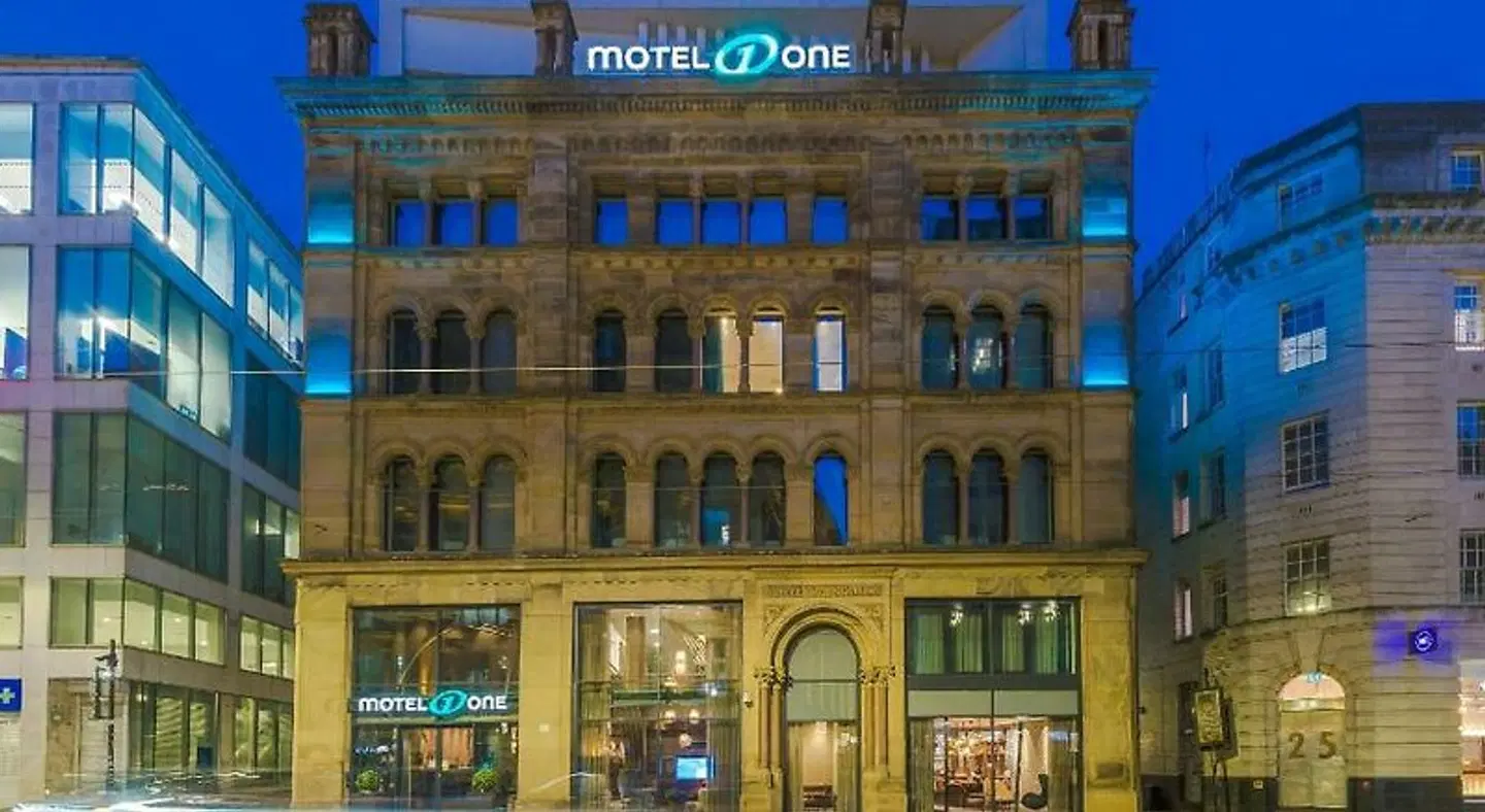 Motel One Manchester-Royal Exchange EXTERIOR