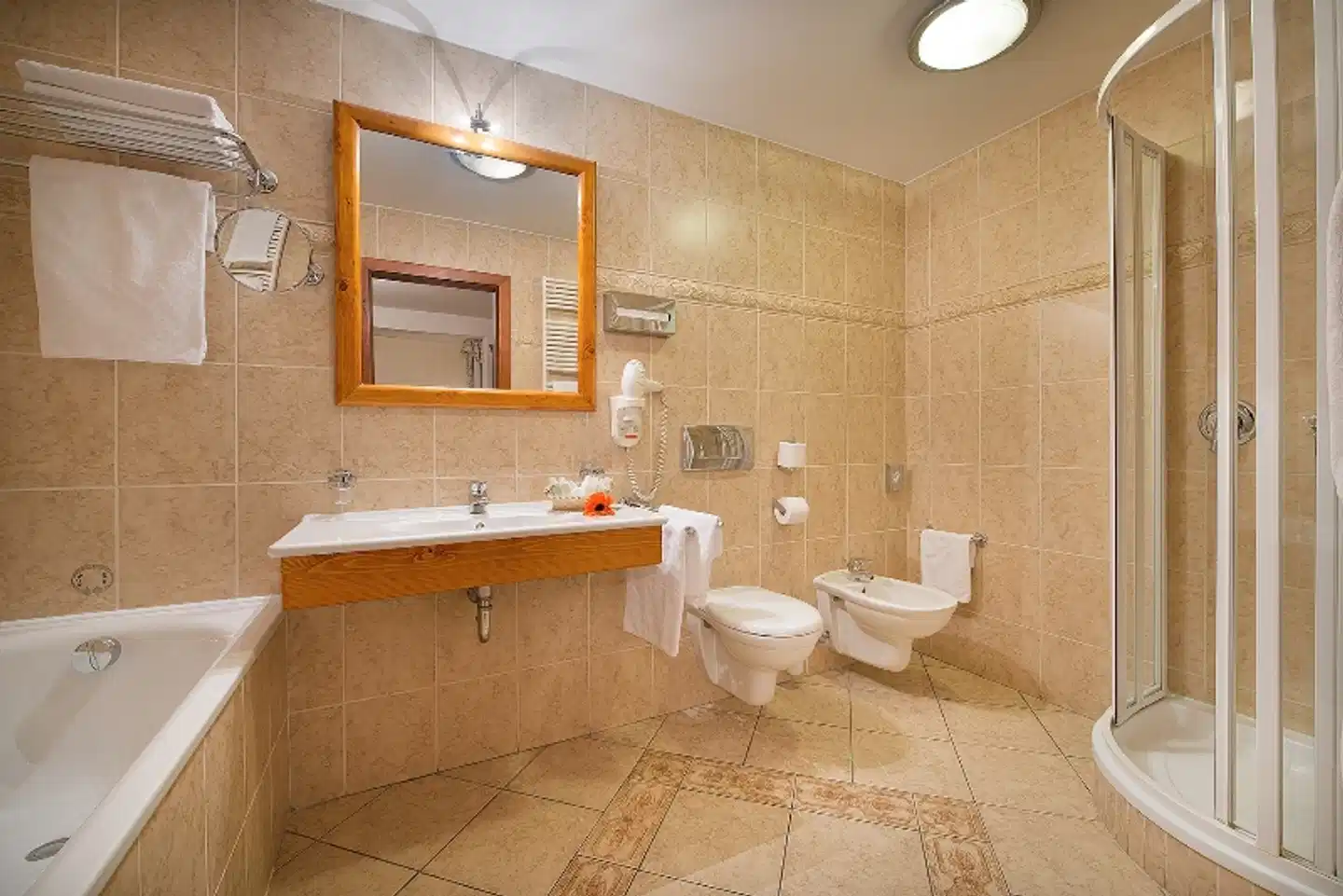 Boutique Hotel Constans Badezimmer