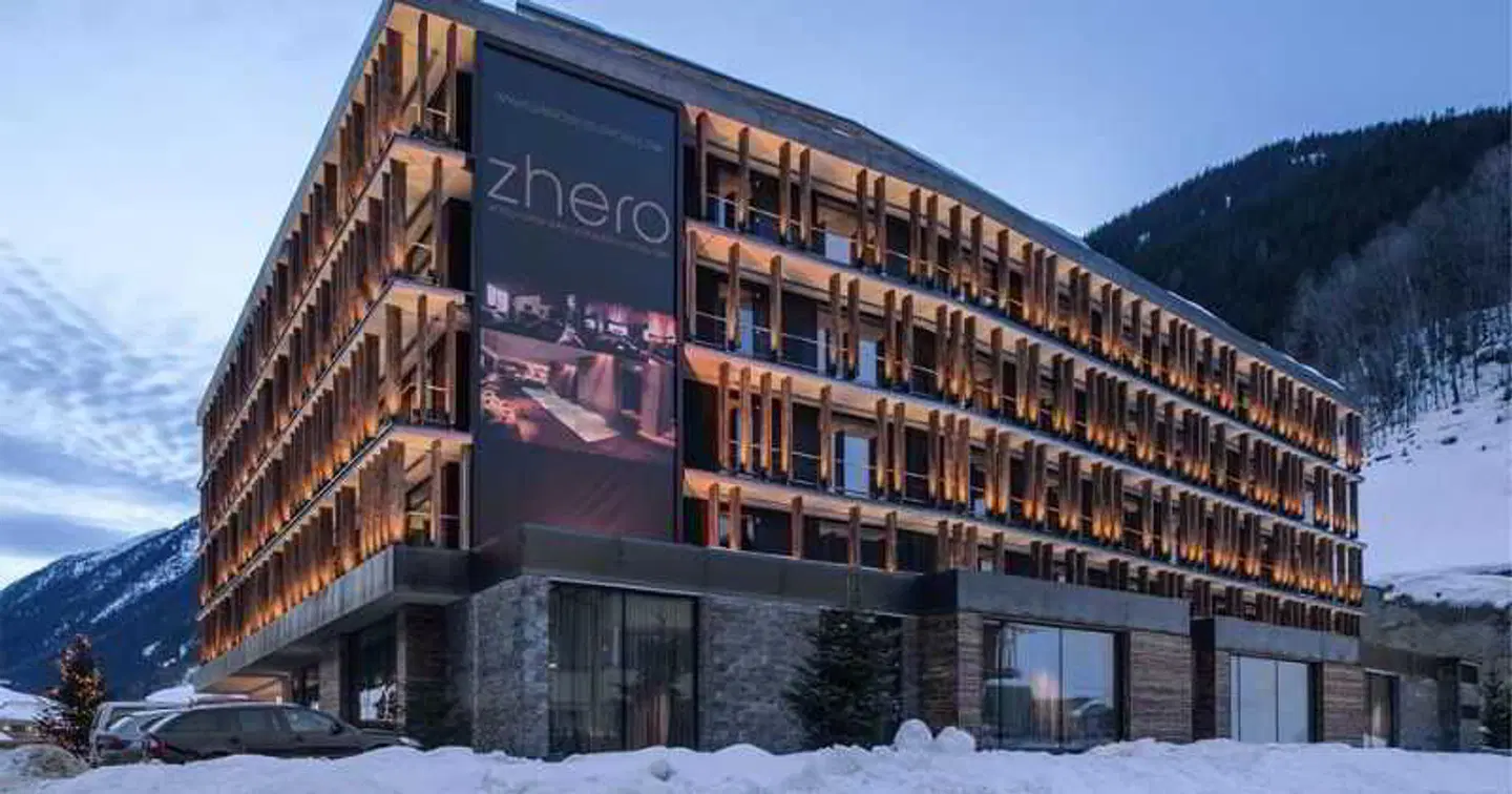 Hotel Zhero EXTERIOR
