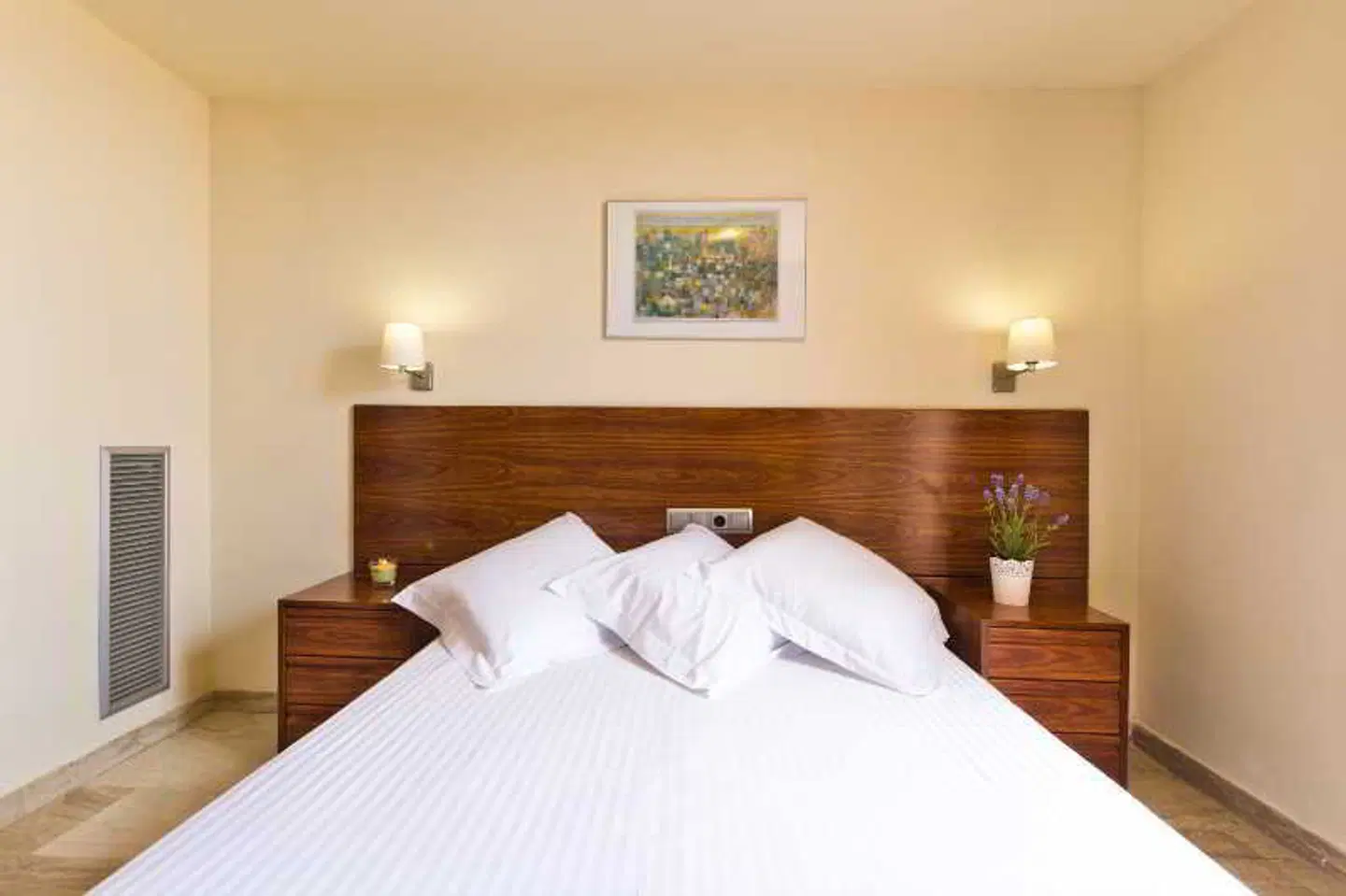 Turissa ROOM_EXAMPLE